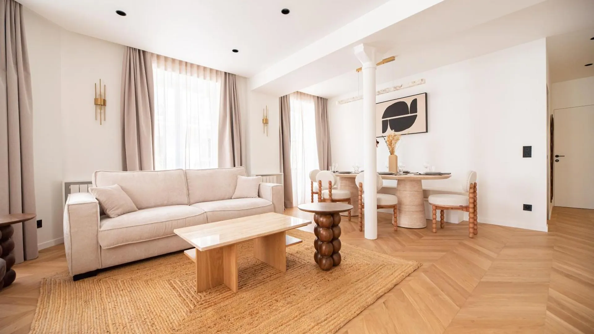 Stylish Flat In Paris\' Center location